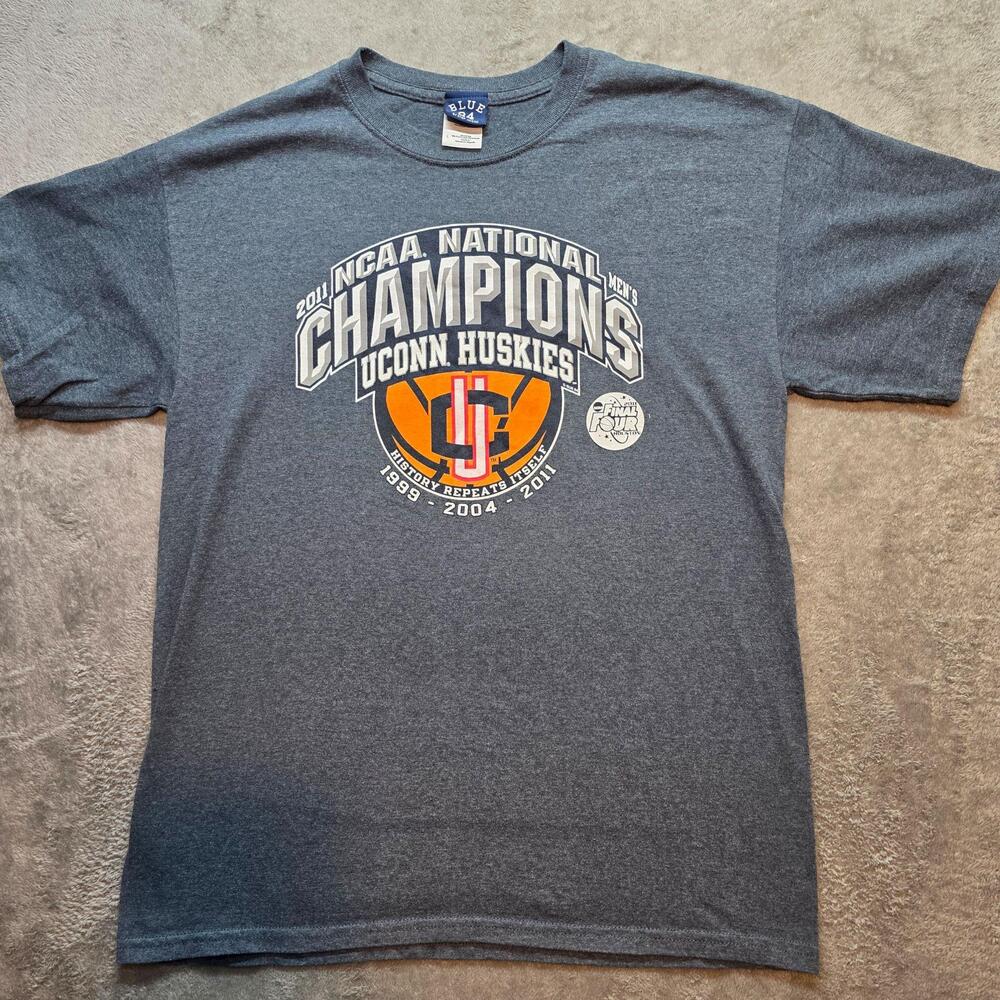UConn Huskies Shirt Mens Large NCAA Basketball Champions Blue 84 2011 Final Four